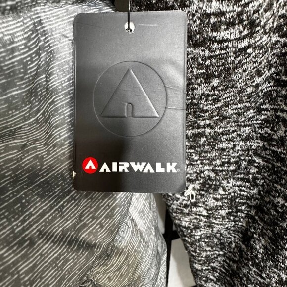 Airwalk Mens Hooded Jacket Gray & White Size S Puffer Quilted NWT MSRP $89 - Picture 3 of 6